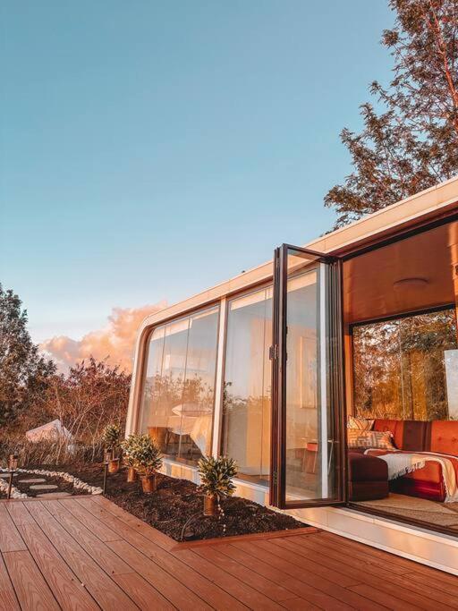 האלאיווה Modern Off Grid Tiny Home! מראה חיצוני תמונה